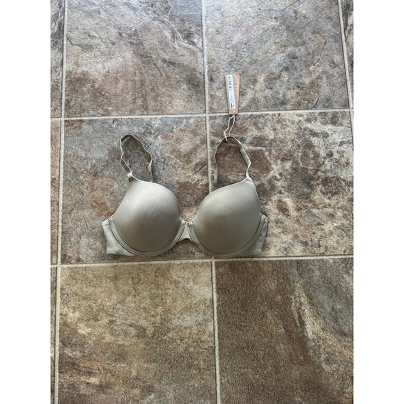 Skims Fits Everybody T-shirt Demi Bra Khaki 34C - Picture 5 of 8